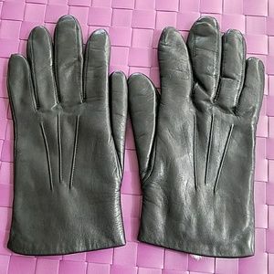Wilsons rabbit fur lined black leather gloves